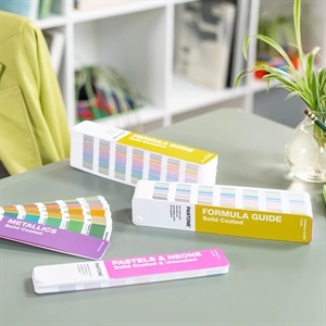 Pantone Solid Guide Set - GP1605C